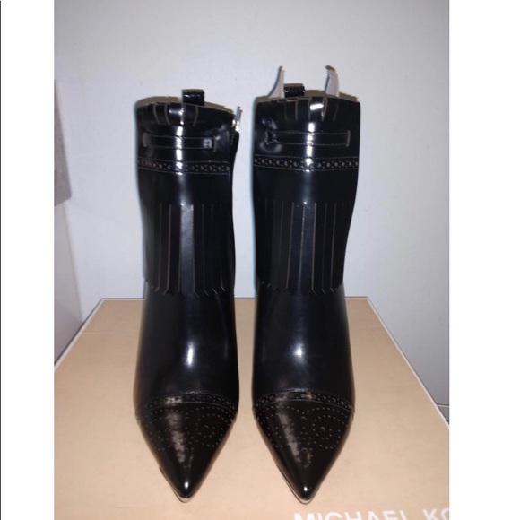 Michael KORS collection black AIDAN Leather boots. - Picture 5 of 8